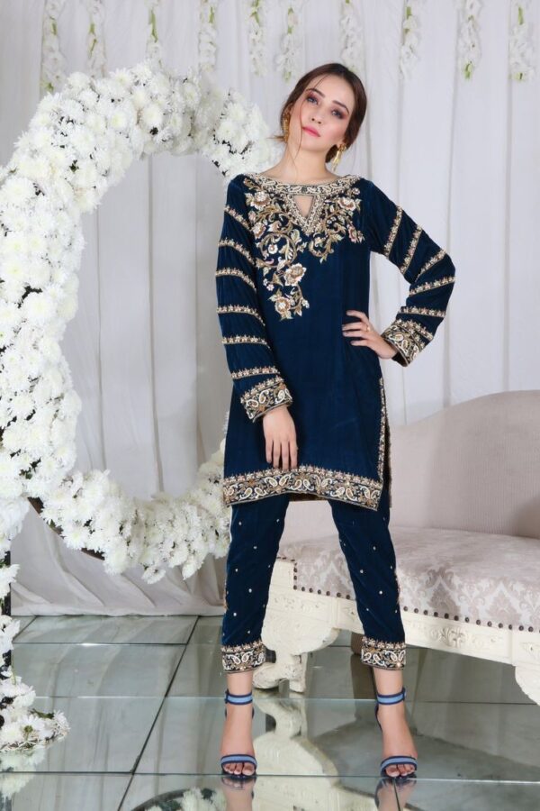 Handcrafted Zari Work Women Online Bridal & Party Wear Dresses - Image 2