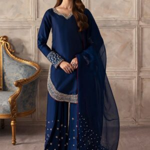 Ethereal Blue Elegance – A Vision of Grace and Sophistication ✨👗