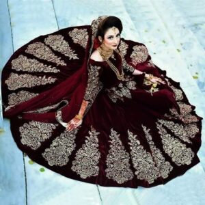 Majestic Mehroon – A Timeless Ensemble with Golden Zari Hand Embroidery😍💫